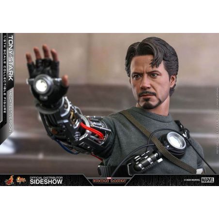 Tony Stark Hot Toys Mech Test MMS581 (Iron Man)