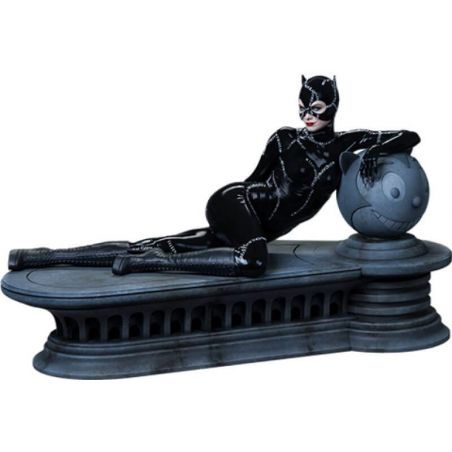 tweeterhead catwoman batman returns