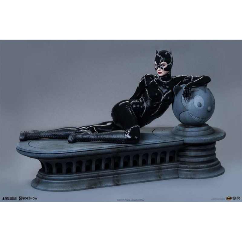 tweeterhead catwoman batman returns