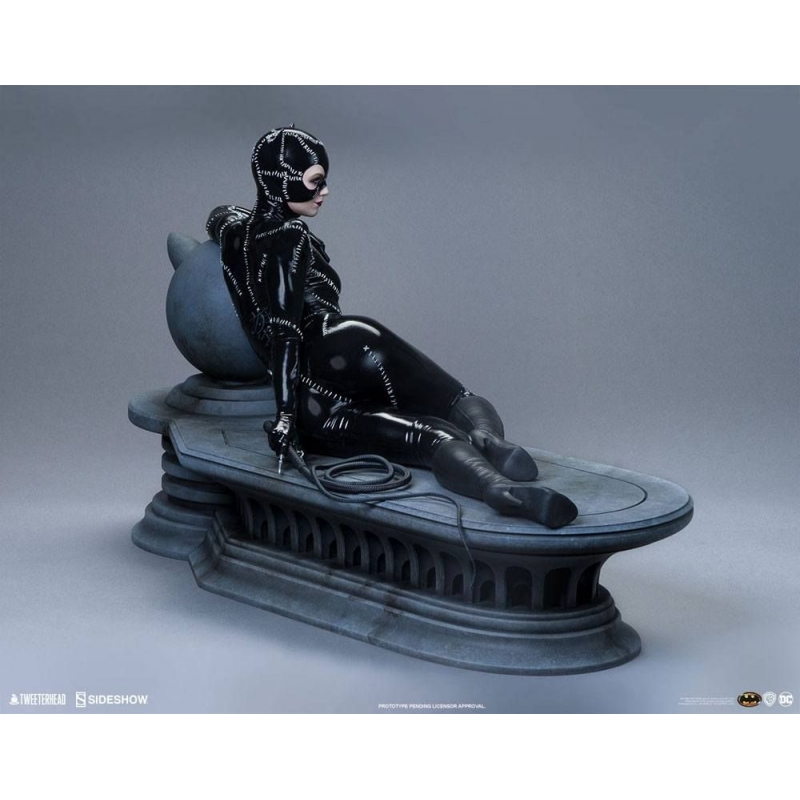 tweeterhead catwoman batman returns