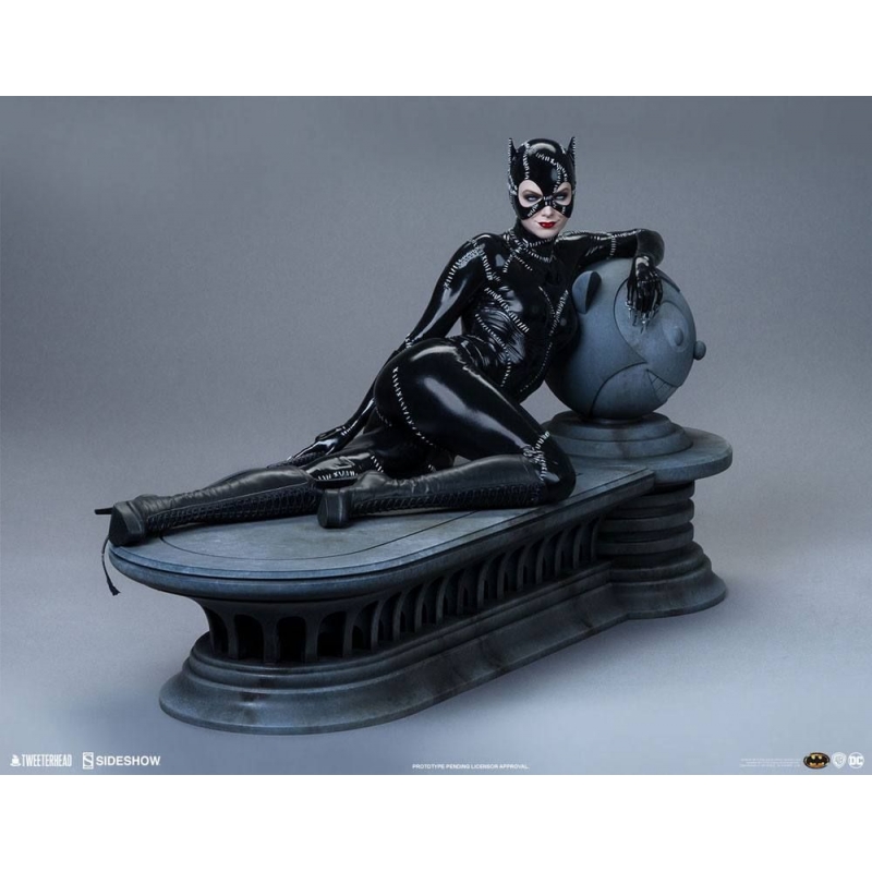 tweeterhead catwoman batman returns