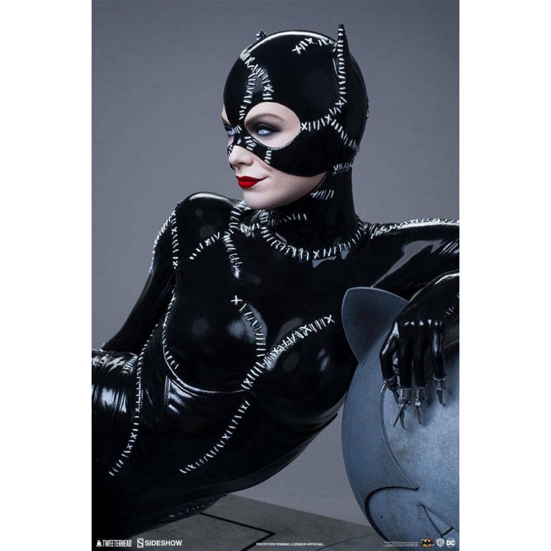 tweeterhead catwoman batman returns