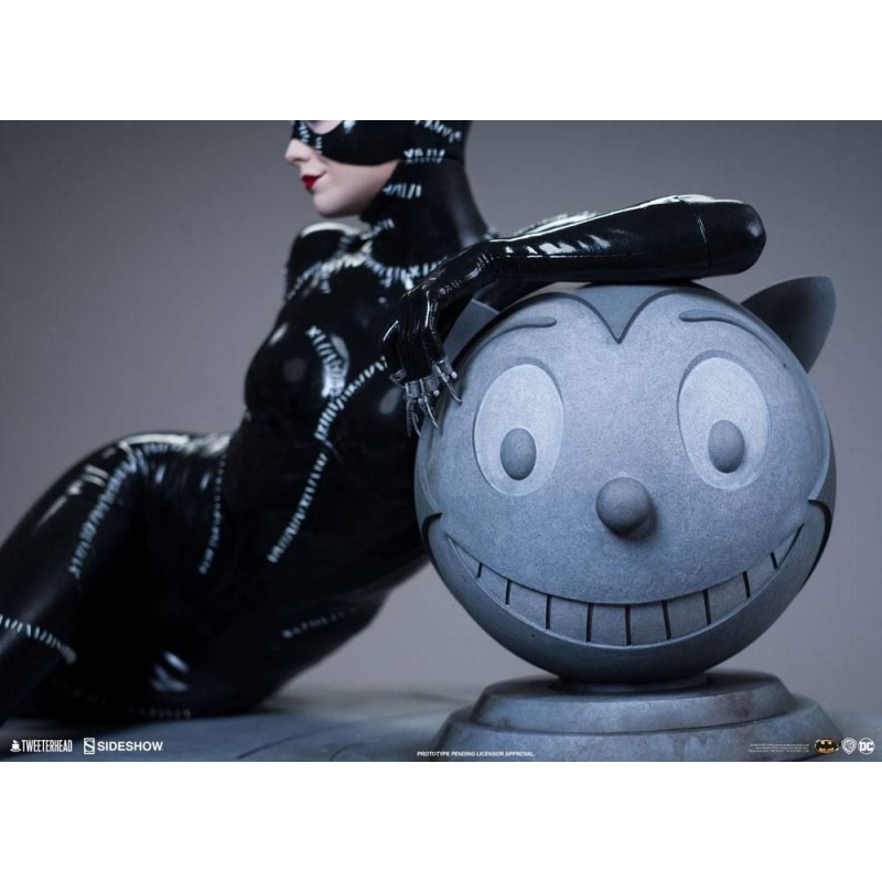 tweeterhead catwoman batman returns